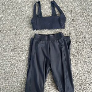 VS PINK Leggings and Sports Bra Set